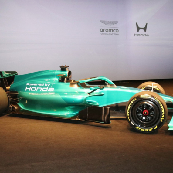 Honda i Aston Martin prelaze u ofanzivu