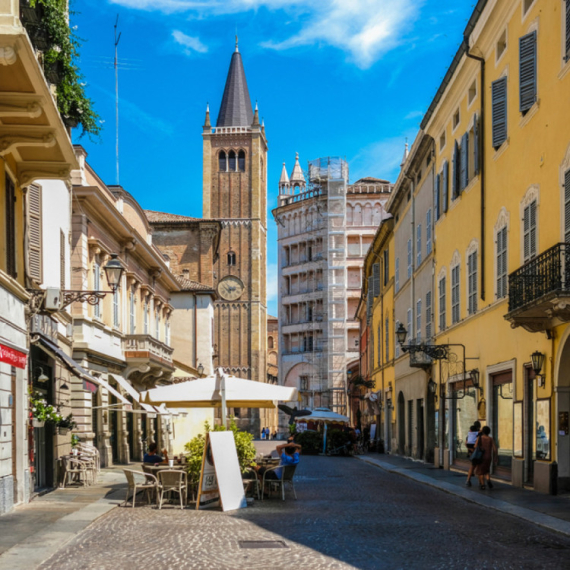 Dok svi žele u Rim i Veneciju, ovaj italijanski grad nudi sasvim drugačiji doživljaj VIDEO