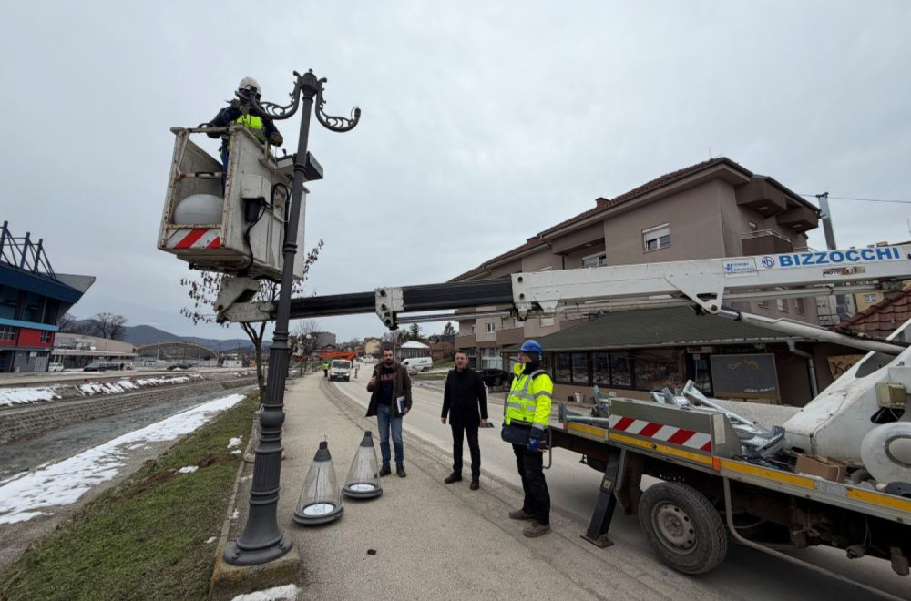 Modernizuje se javna rasveta u centru Gornjeg Milanovca: Projekat vredan preko 125 miliona dinara