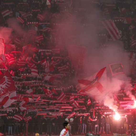 Zvezdina velika podrška u Malmeu: "Delije se nikog ne plaše" VIDEO