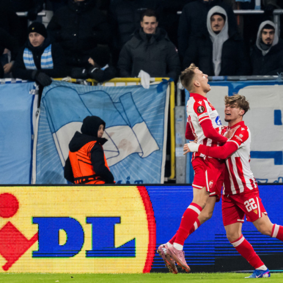 Arnautović za Kostova – Zvezda vodi! VIDEO