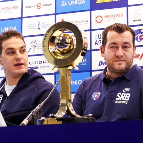 Noć u kojoj Srbija podseća ko je i šta je