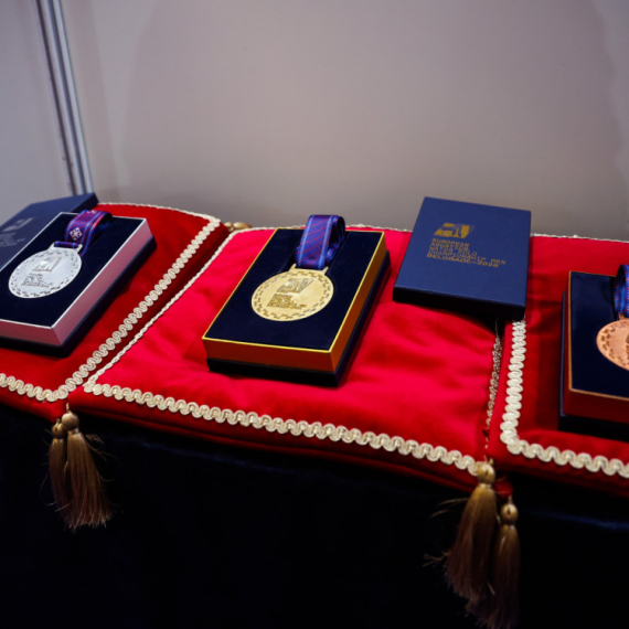 Kako izgledaju medalje i pehar sa EP u Beogradu? FOTO/VIDEO