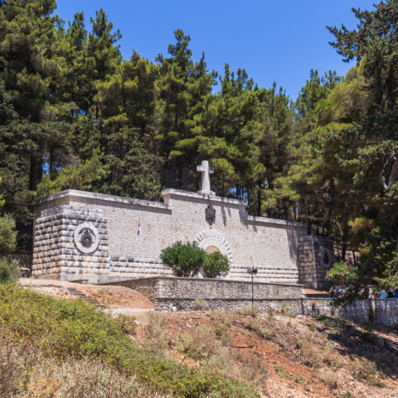 Plava grobnica pre 110 godina postala mesto počinka srpskih vojnika