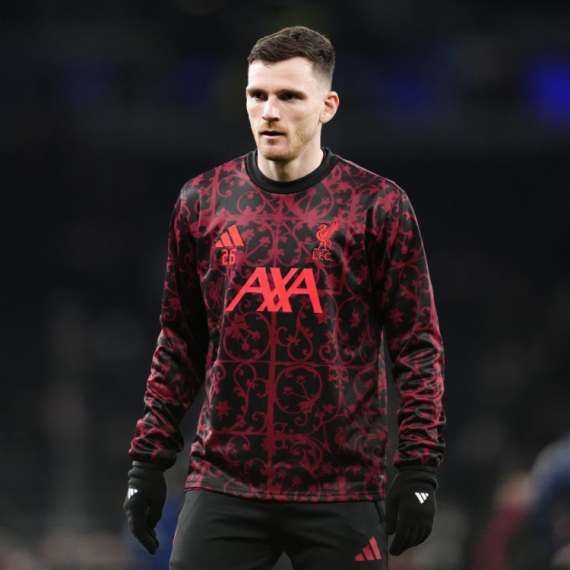 Totenhem želi Robertsona – počeo pregovore sa Liverpulom