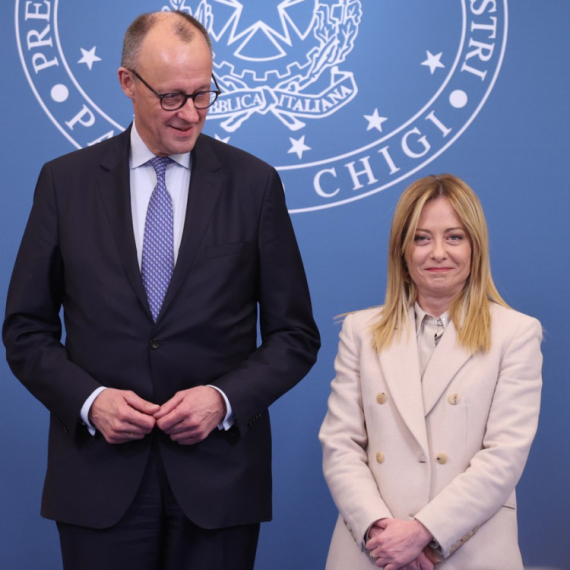 Nova evropska osovina se rađa; Merc bira Meloni, Makron ostaje sam