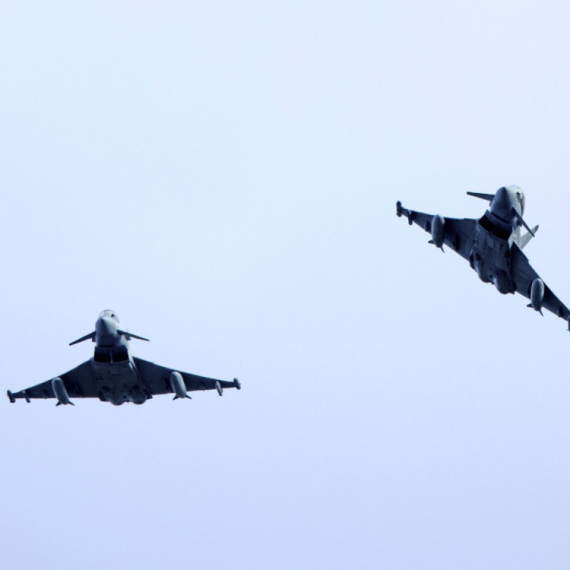 "Tajfuni" su raspoređeni; Tramp: "Velike američke snage se kreću ka Iranu"