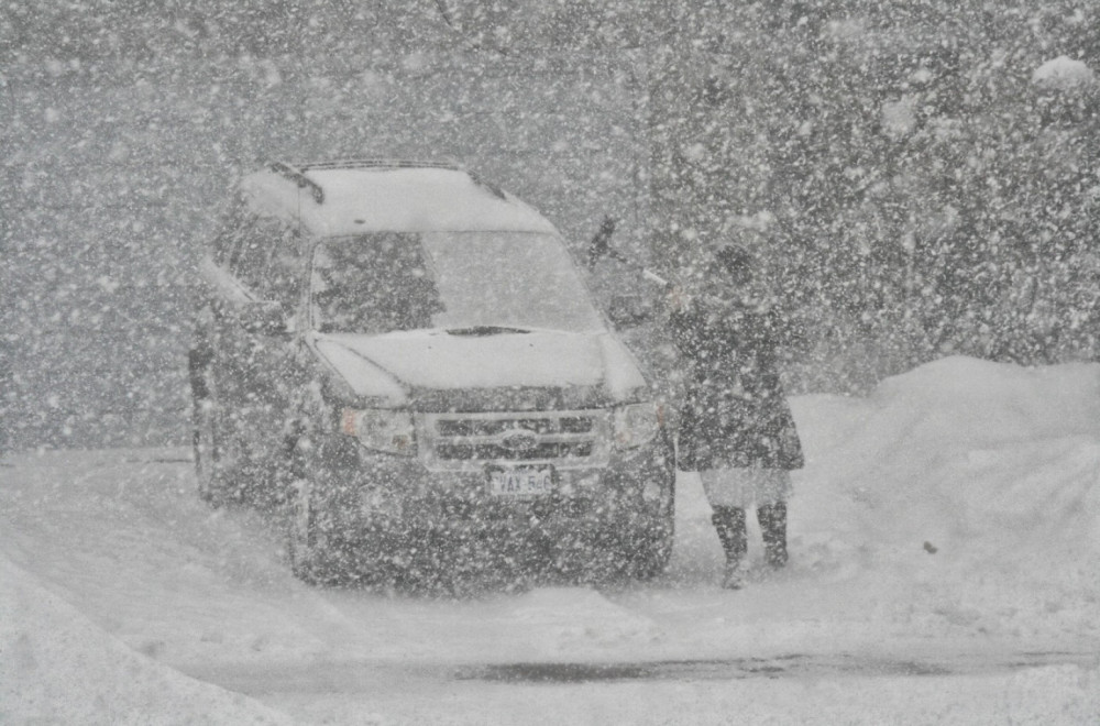 SAD preti snažna ledena oluja: Izmereno čak -45 stepeni; Ljudi gomilaju zalihe FOTO/VIDEO