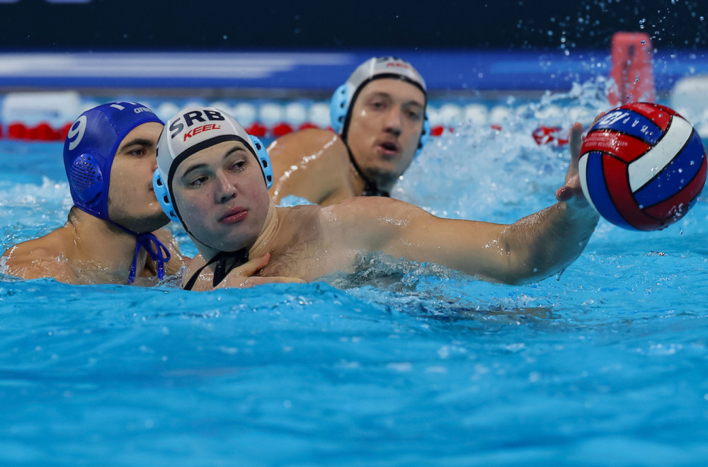 Zar niste naučili da ne budite srpski inat? Delfini plivaju ka finalu!