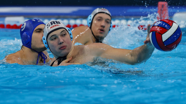 Srbija vodi u Areni – Mandić, pa Jakšić!