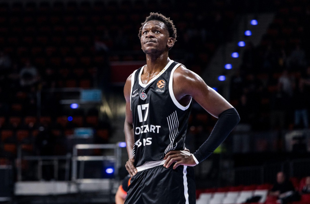 Spektakl u Minhenu: Partizan je živ!