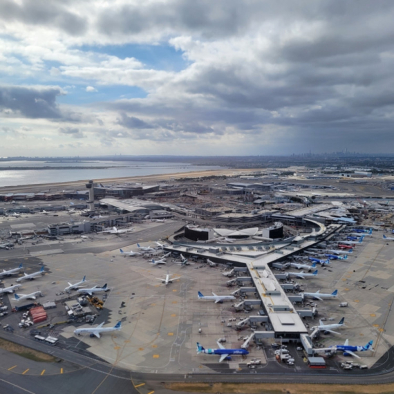 Izmenjen red letenja na liniji Beograd-Njujork usled vremenskih nepogoda