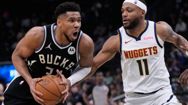 "Osakaćeni" Denver srušio Milvoki VIDEO