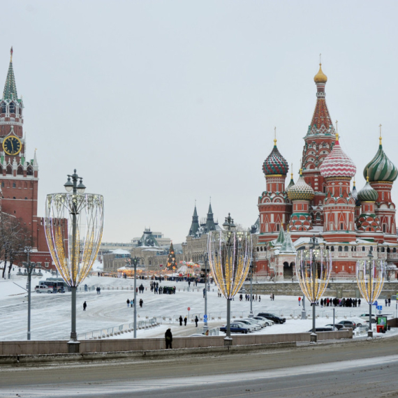 Tirusti se vraćaju u Rusju: Haski, sneg i – tenkovi FOTO/VIDEO