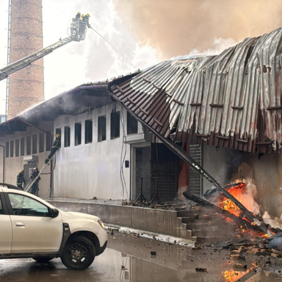 Konačno ugašen požar u Novom Pazaru: Oglasili se nadležni