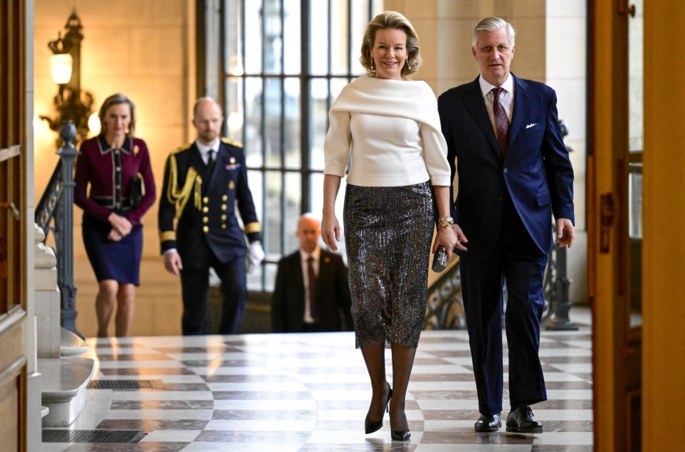 Lažno se predstavljaju kao kraljevska porodica: Na udaru i kralj lično FOTO