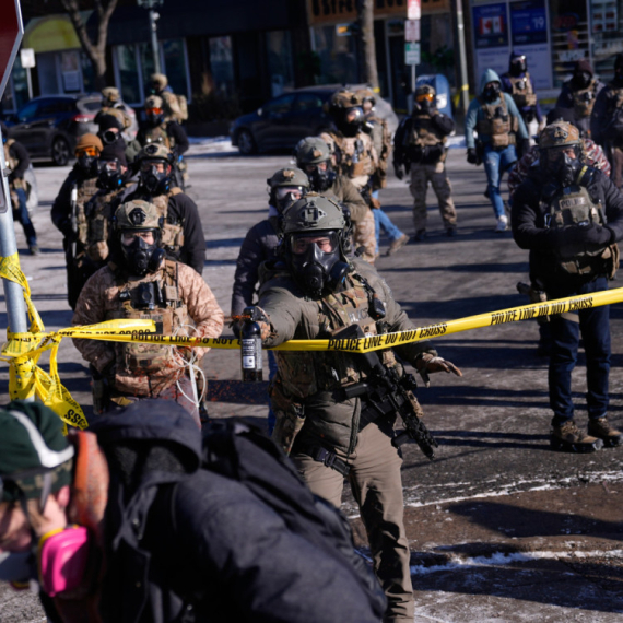 Nova drama: Agent ICE-a upucao muškarca FOTO/VIDEO