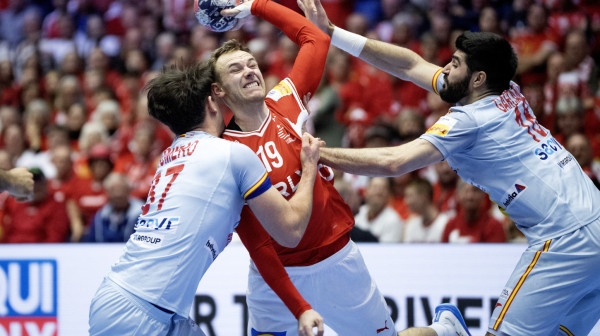 Danska rutinirala Španiju i nastavila borbu za polufinale