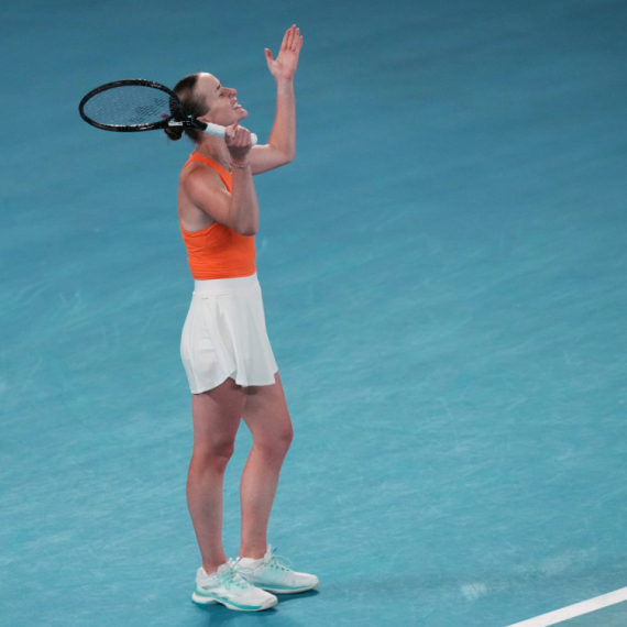 Ukrajinka izbacila Ruskinju