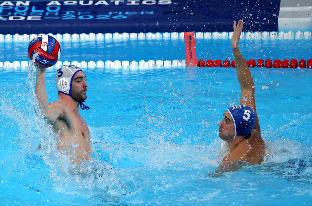 Grci igraju kao u transu – Italijanima ušla voda u uši