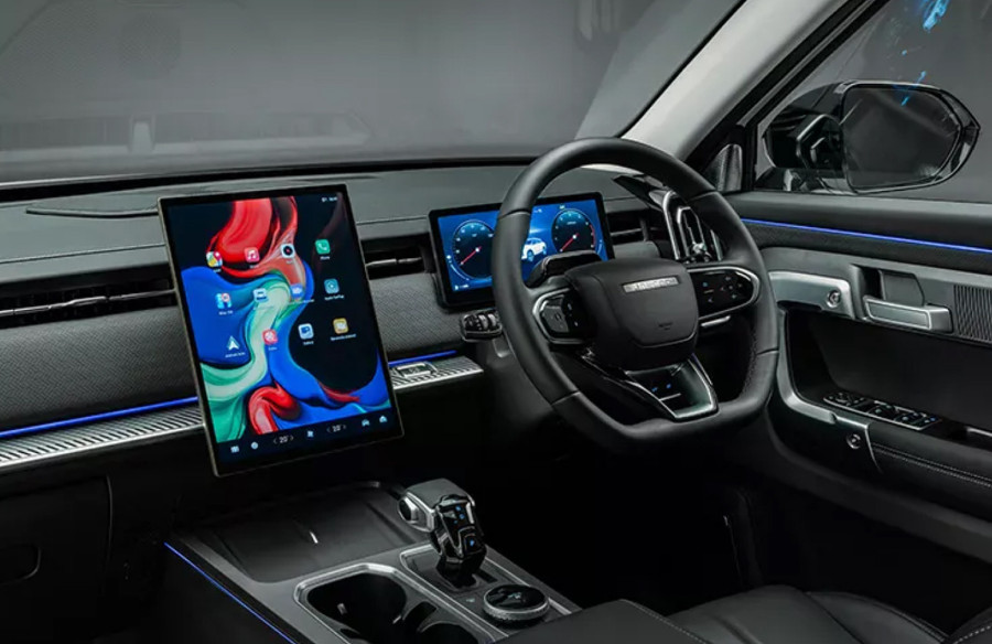 Britanci poludeli za kineskim Range Roverom: Prodaje se bolje od originala! FOTO