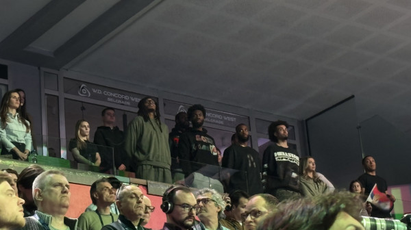 Poznata lica u Areni: Košarkaši Zvezde gledaju Srbija – Mađarska FOTO