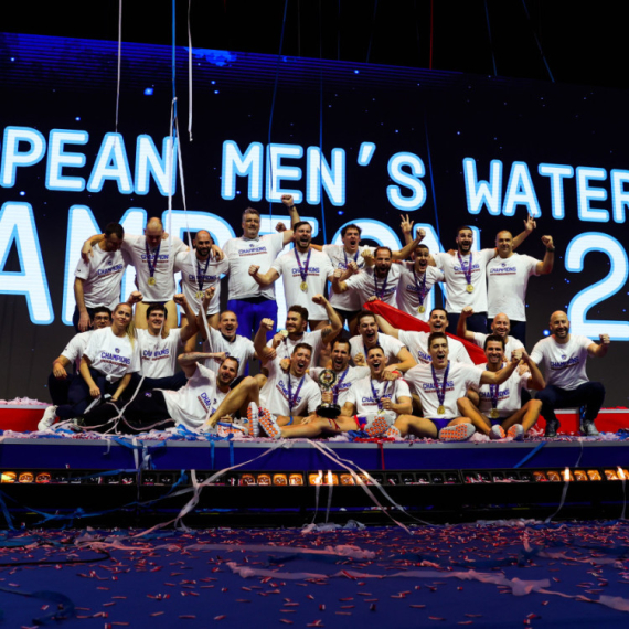 Ponoćna reč, malo sujeverja i spartansko zlato Srbije