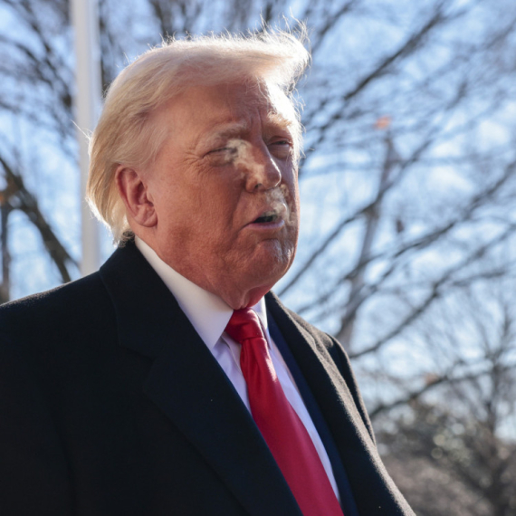 "Tramp mora da se izvini"