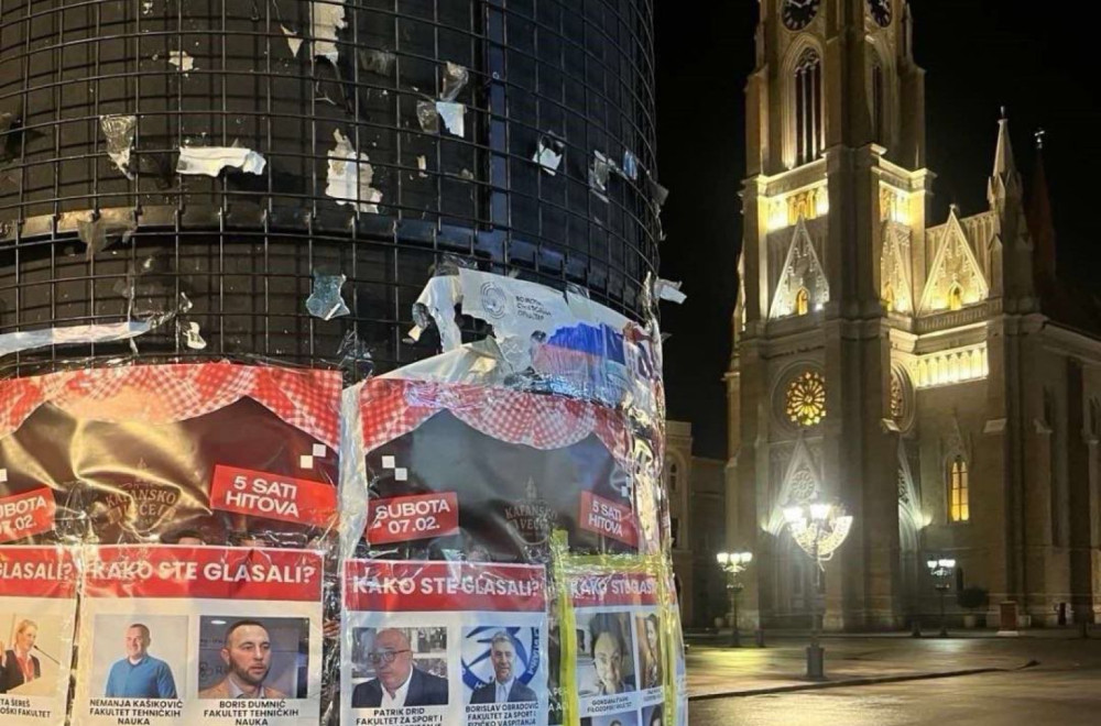 Evo kako blokaderi doživljavaju slobodu govora: Izlepili plakate po Novom Sadu slikama dekana FOTO