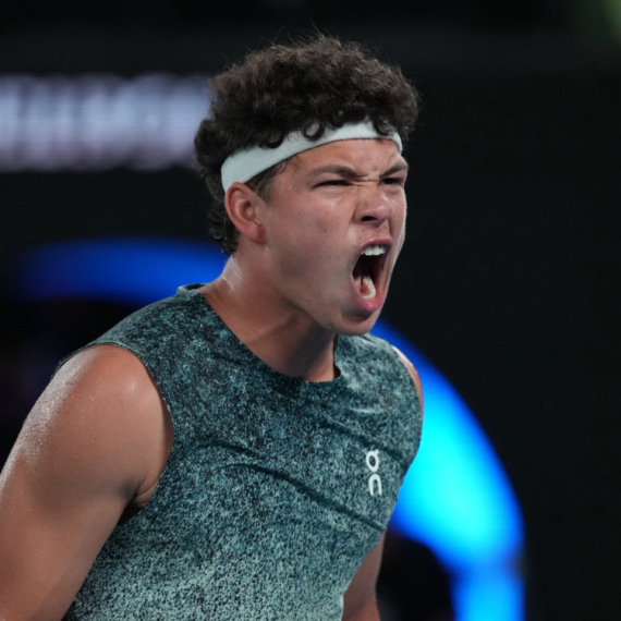 Šelton "izudarao" Ruda – sada izaziva Sinera