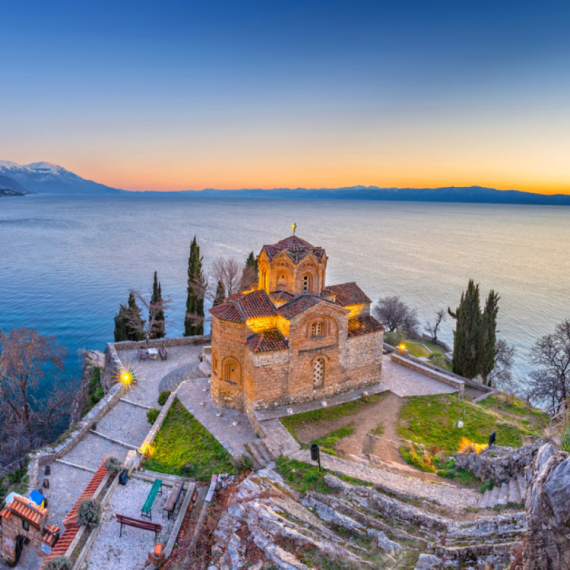 Nova turistička zvezda u 2026. godini: Srbima ne treba pasoš za ovu destinaciju  FOTO