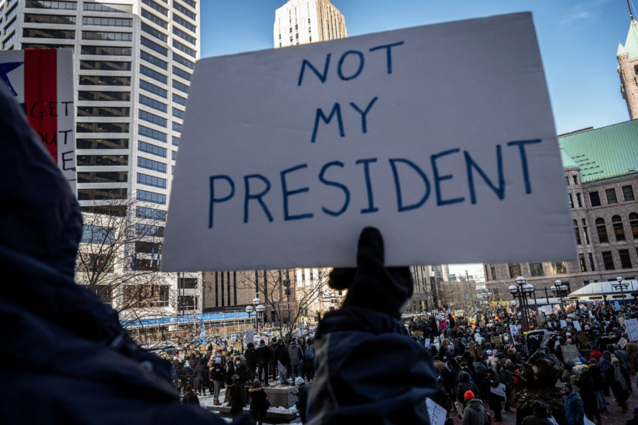 Amerika na nogama; Hapšenja, deportacije i ubistva