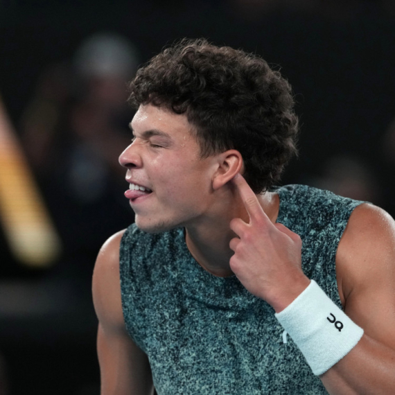 Šelton: "Znam da ste želeli Novaka – čuo sam sa tribina" VIDEO