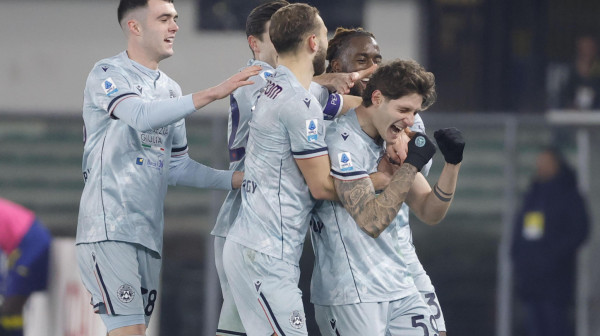 Nema izlaza iz krize Verone – Zanoli golčinom ulepšao pobedu Udinezea