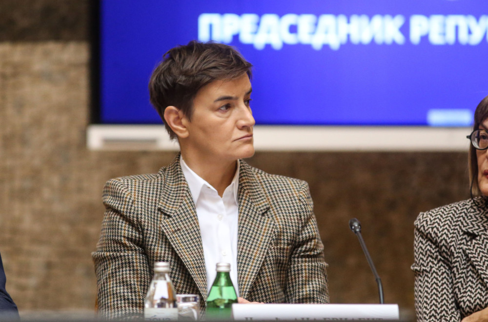 Brnabić odgovorila Teodoroviću: Vi ste psihopata; Ne poštujete narod, ni tim koji je doneo evropsko zlato