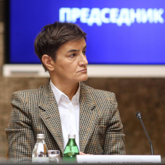 Brnabić odgovorila Teodoroviću: "Vi ste psihopata; Ne poštujete narod, ni tim koji je doneo evropsko zlato"