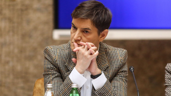 Brnabić: Vučić javno pozvao blokadere na javnu debatu na bilo kojoj TV – oni ponovo odbili