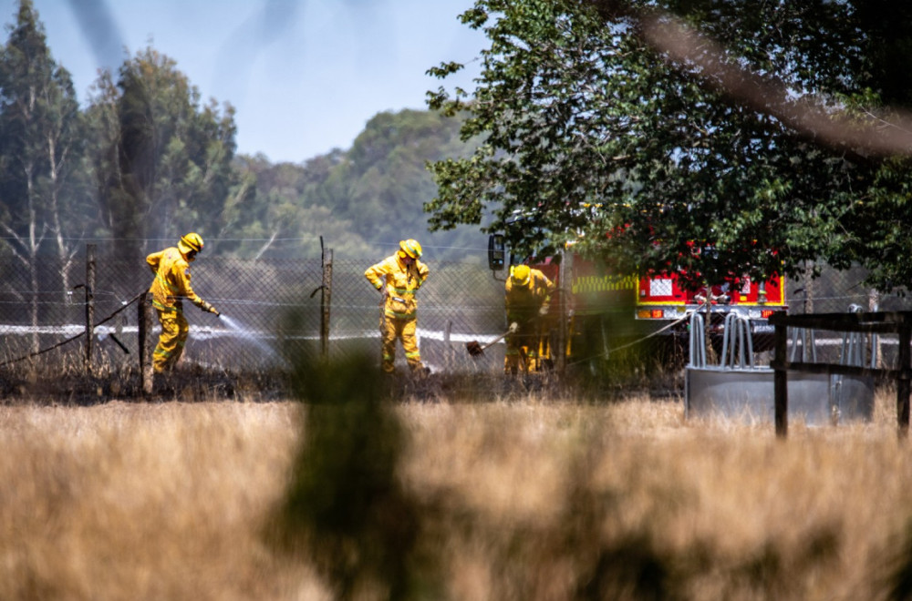 Ekstremno visoke temperature u Australiji: Uništene kuće, vatra progutala šumu, naložena hitna evakuacija