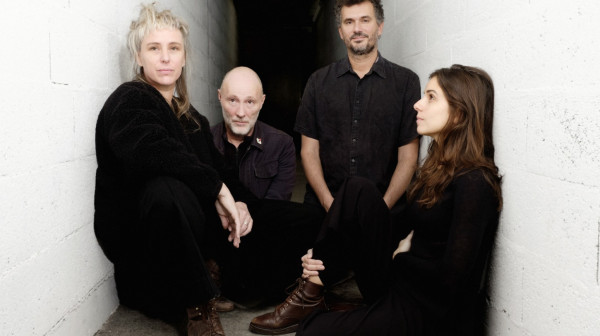 Švajcarski Tout Bleu nastupa pre The Young Godsa sredinom marta u Zappa Barci