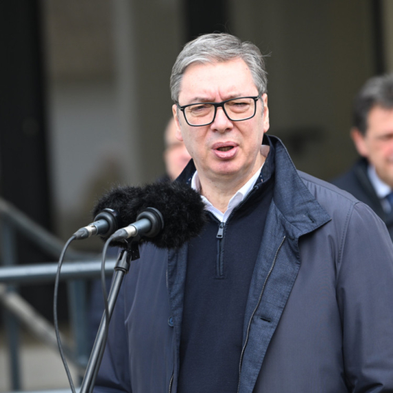 Vučić: Da li je vandalizam blokadera nova realnost? Srbiji packe neće deliti, a ko je rušio odgovaraće