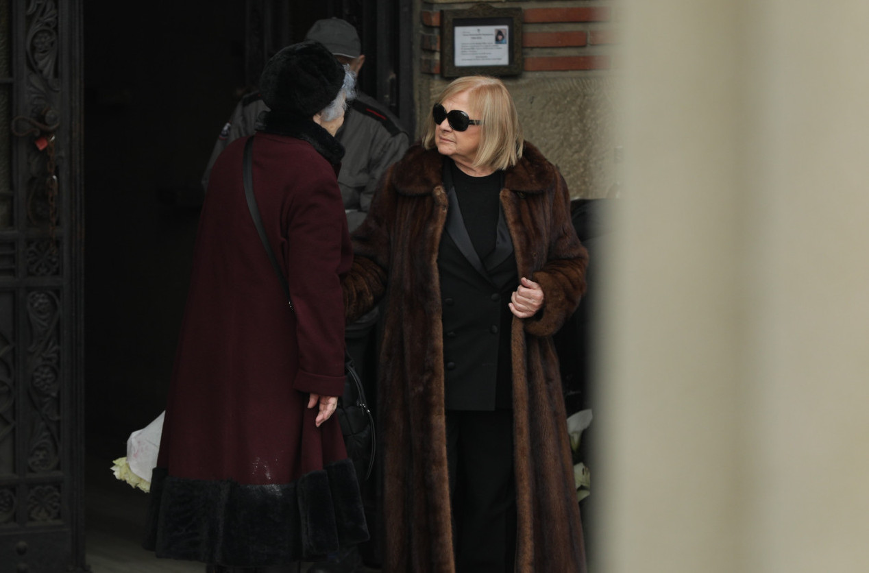 Poslednji ispraćaj Senke Veletanlić: Sestra Bisera i sin Vasil Hadžimanov utučeni