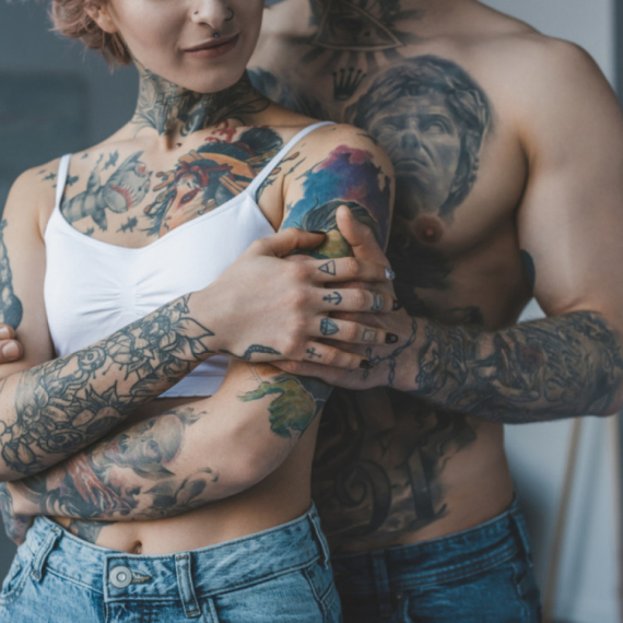 "Kažu da smo najružniji par na svetu, drago mi je što imamo njihovu pažnju" VIDEO