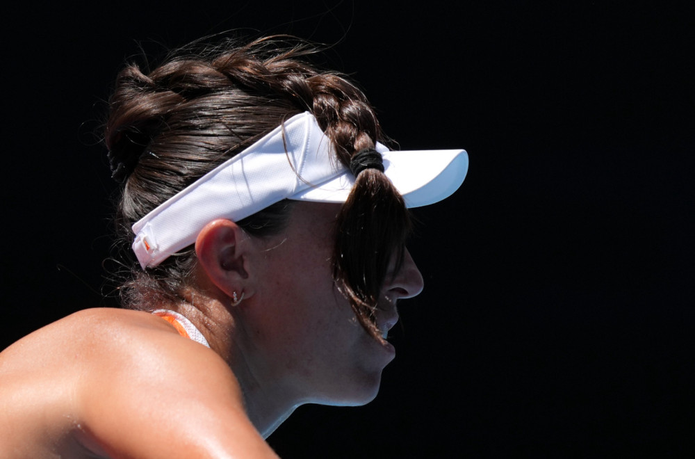 Pegula iznenadila Anisimovu