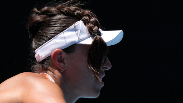 Pegula iznenadila Anisimovu