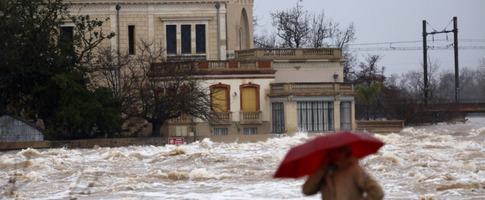 Oprez ako putujete u ovu zemlju: Oluje poremetile vozove, letove i saobraćaj