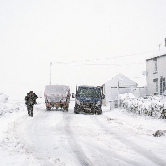 Belo čudovište ne popušta – više od 50 mrtvih; Ljudi u paklu, truju se dok pokušavaju da se ugreju FOTO/VIDEO