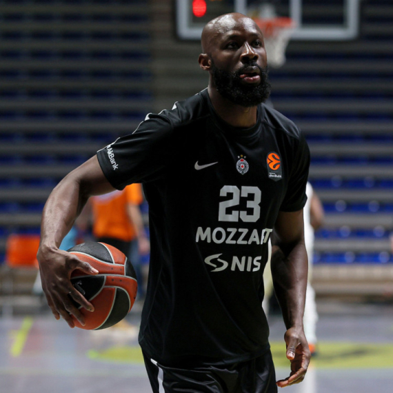 Džekiri: "Znamo čiji dres nosimo i kakav ponos stoji iza njega"