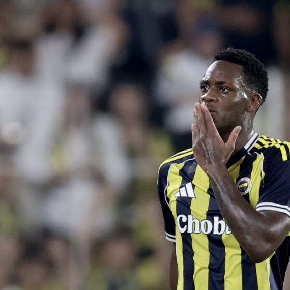 Vlahović dobija konkurenciju? Juventus poslao ponudu za napadača