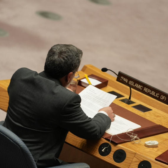 "Teroristi" pobesneli: Dolivate ulje na vatru