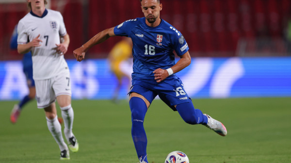 Usred glasina o povratku Eraković gleda Zvezdu! VIDEO